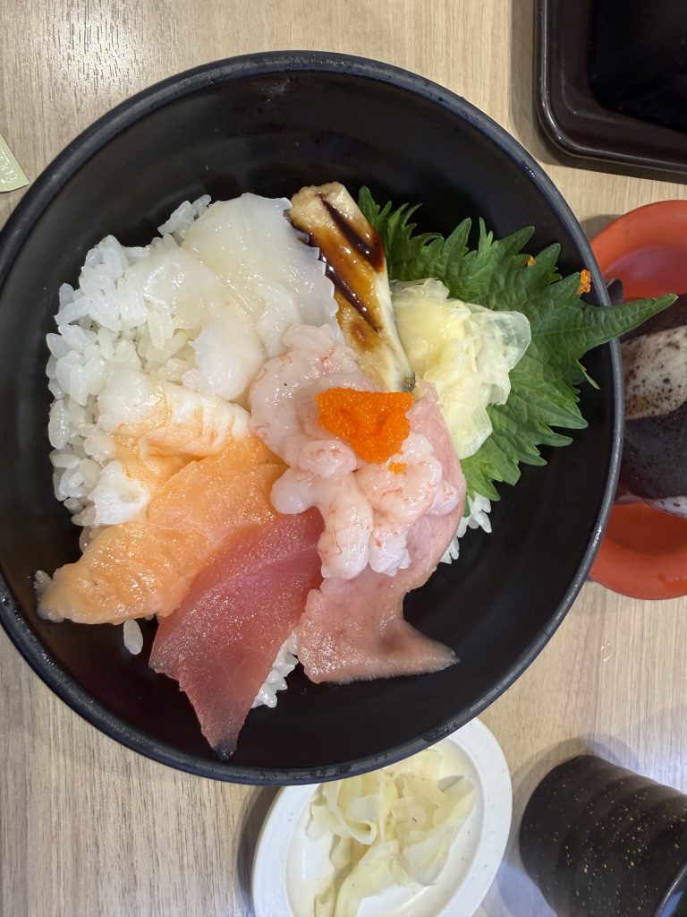 かっぱ寿司,海鮮丼,